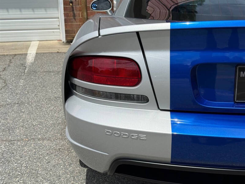 2010 Dodge Viper SRT-10