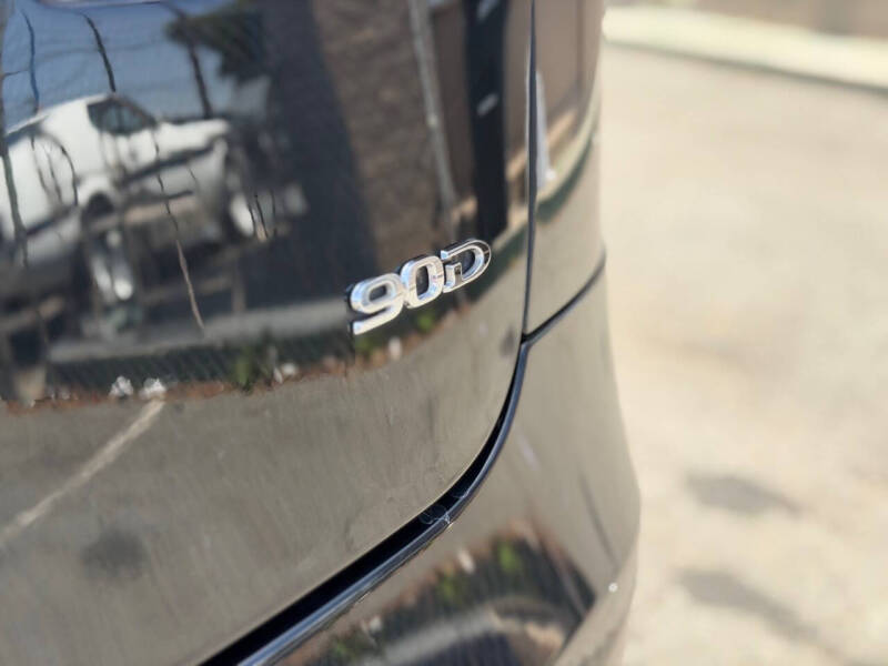 2016 Tesla Model S 90D