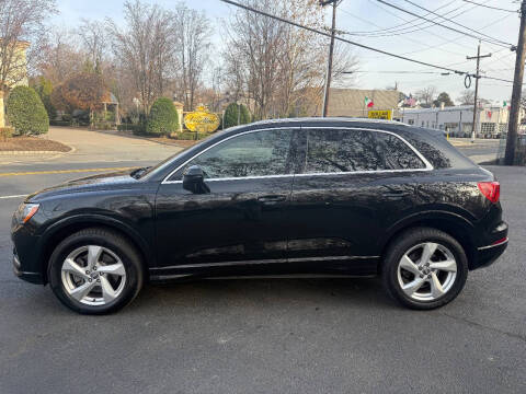 2020 Audi Q3 quattro Premium 45 TFSI