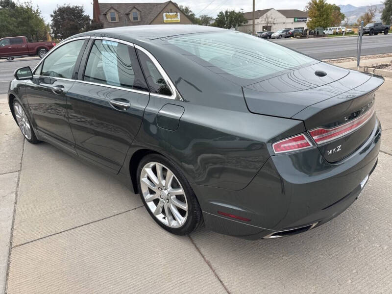 2016 Lincoln MKZ