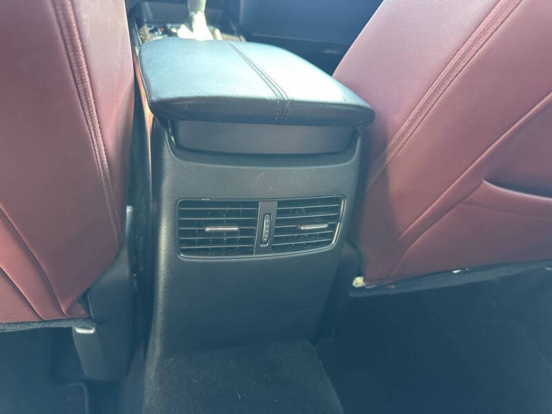 2023 Mazda CX-30 2.5 S Carbon Edition