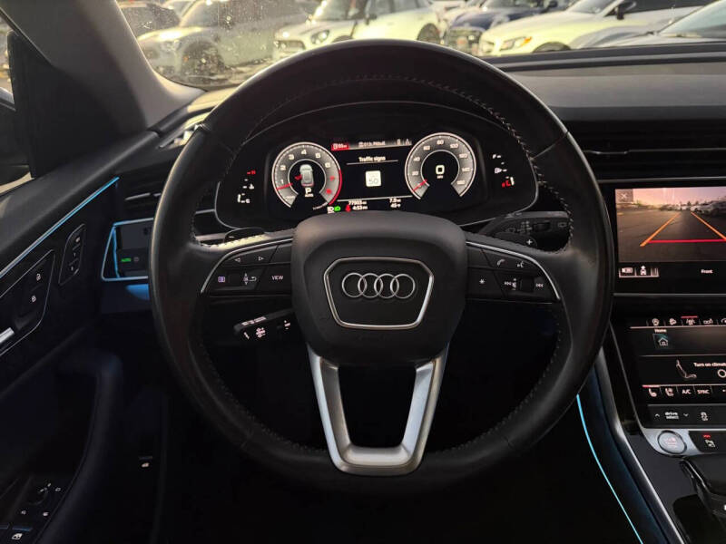2019 Audi Q8 quattro Premium Plus 55 TFSI