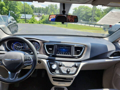 2019 Chrysler Pacifica LX