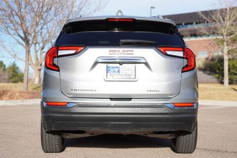 2024 GMC Terrain SLT