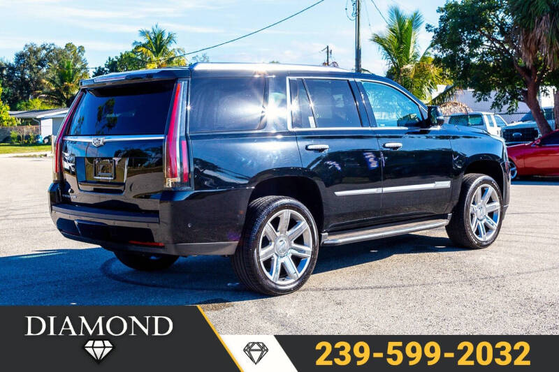 2017 Cadillac Escalade Luxury