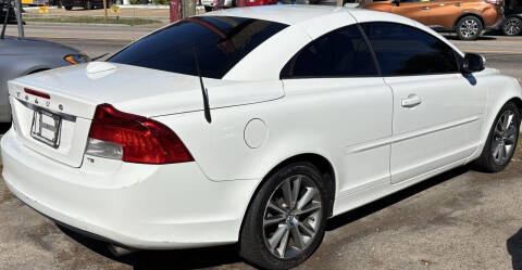 2011 Volvo C70 T5