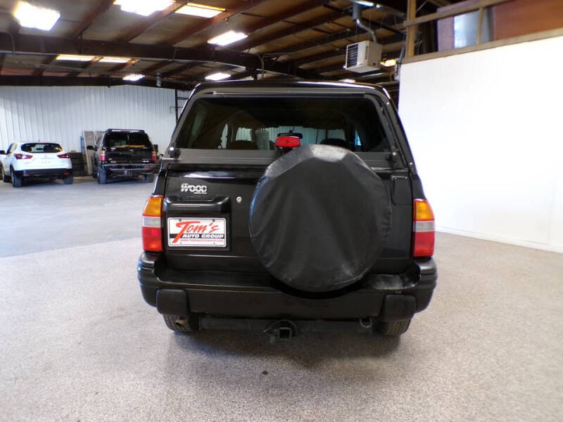 2000 Chevrolet Tracker