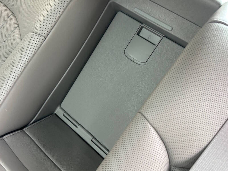 2020 Genesis G80