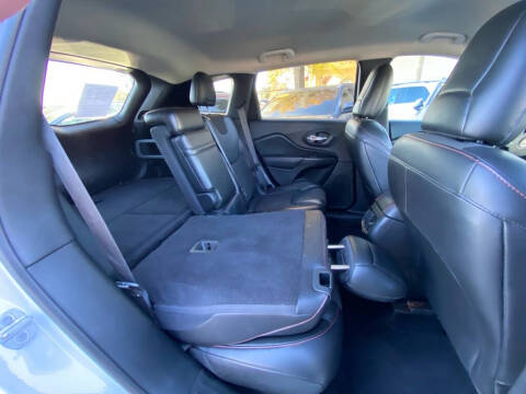 2017 Jeep Cherokee Trailhawk