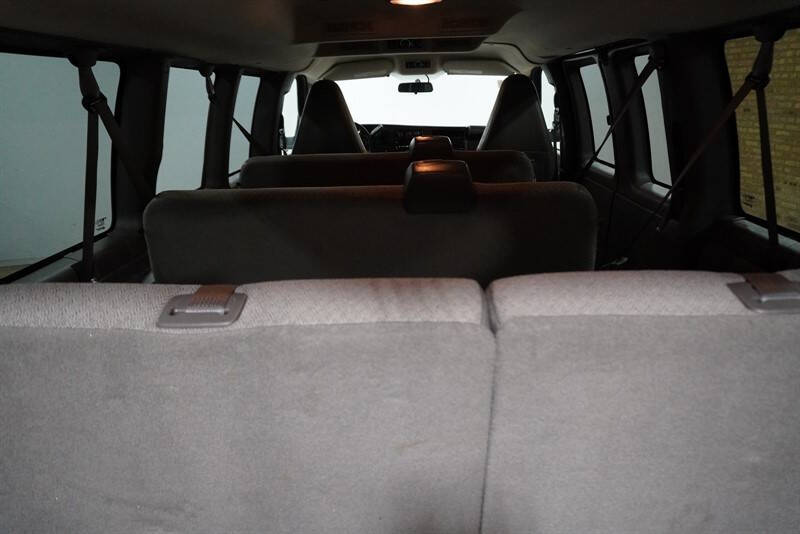 2017 Chevrolet Express LS 2500