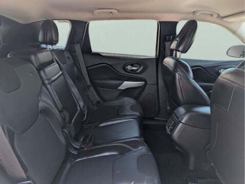 2018 Jeep Cherokee Latitude Plus