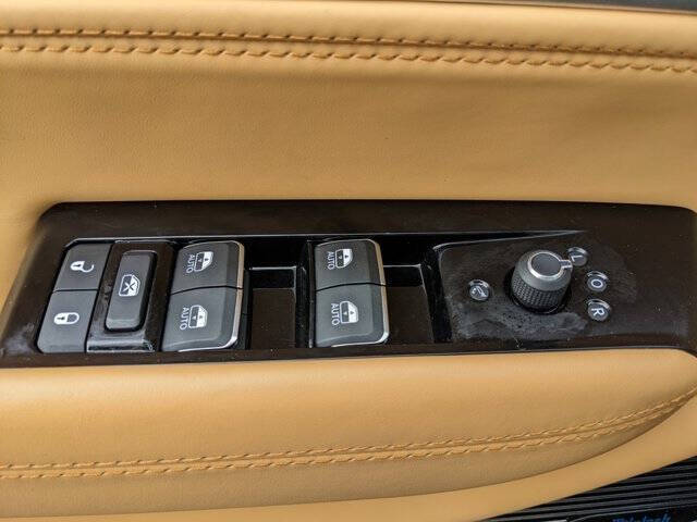 2024 Jeep Grand Wagoneer Series III