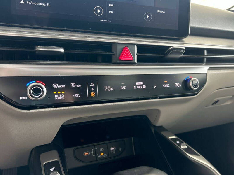 2024 Kia Sorento X-Line EX