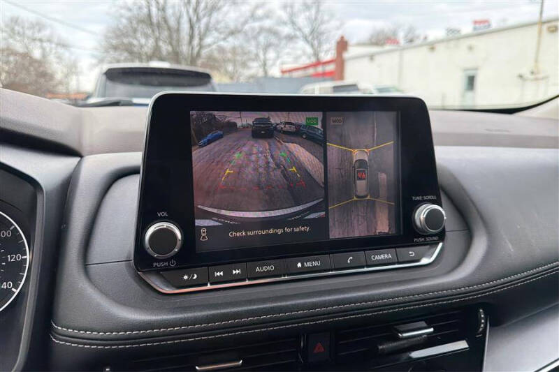 2021 Nissan Rogue SV