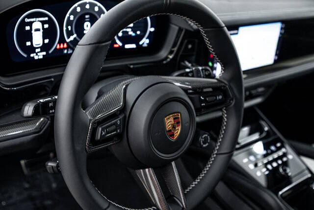 2026 Porsche Cayenne GTS