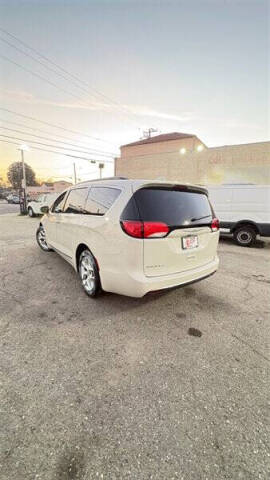 2017 Chrysler Pacifica