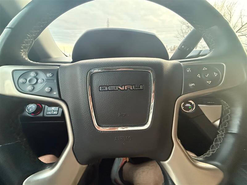 2016 GMC Yukon Denali