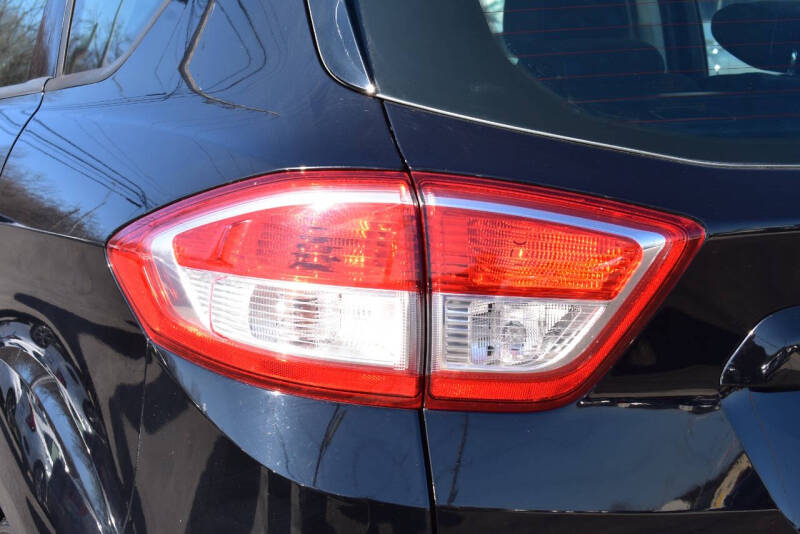 2017 Ford C-MAX Hybrid SE