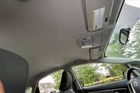 2012 Toyota Prius Plug-in Hybrid Advanced