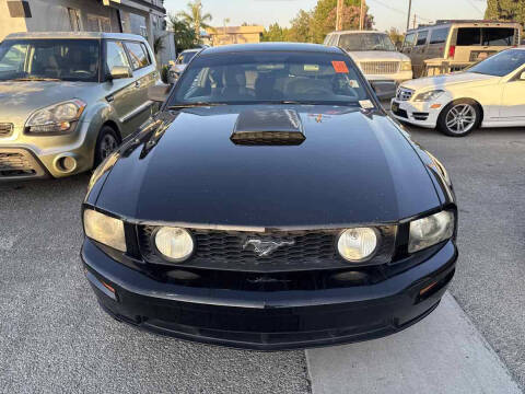 2008 Ford Mustang GT Deluxe