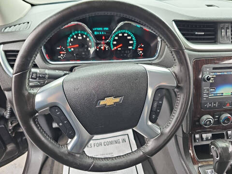 2017 Chevrolet Traverse LT