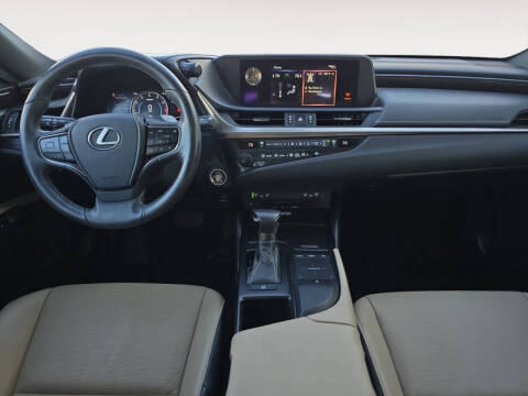 2019 Lexus ES 350