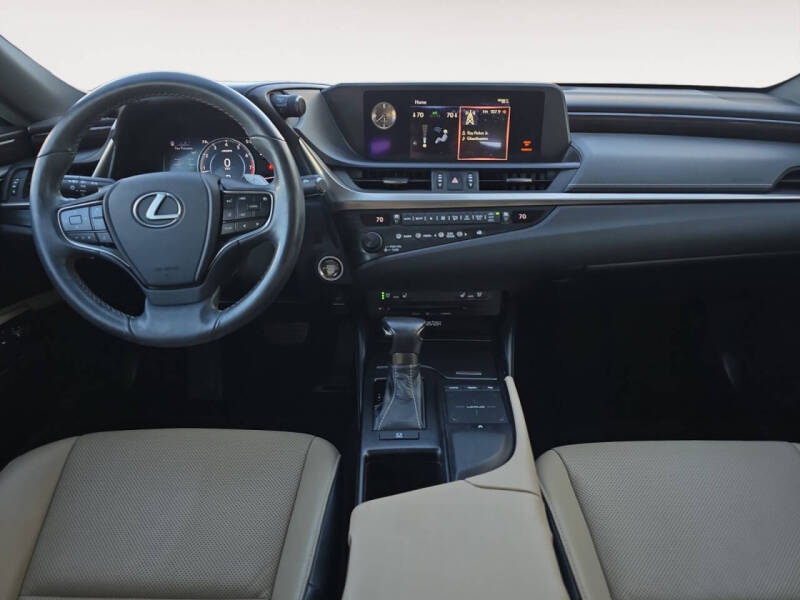2019 Lexus ES 350