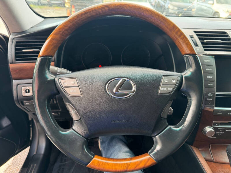 2011 Lexus LS 460