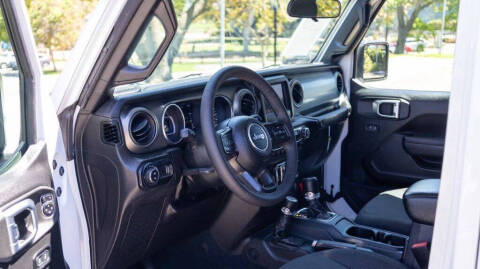 2023 Jeep Gladiator Willys