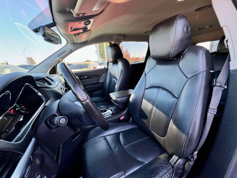 2016 Chevrolet Traverse LT