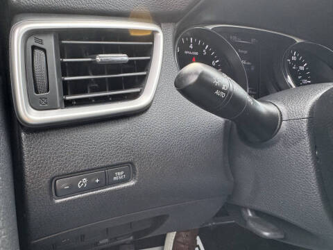 2015 Nissan Rogue