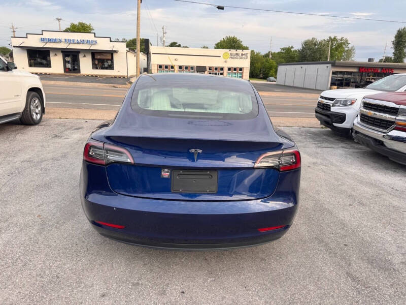 2019 Tesla Model 3 Standard Range Plus