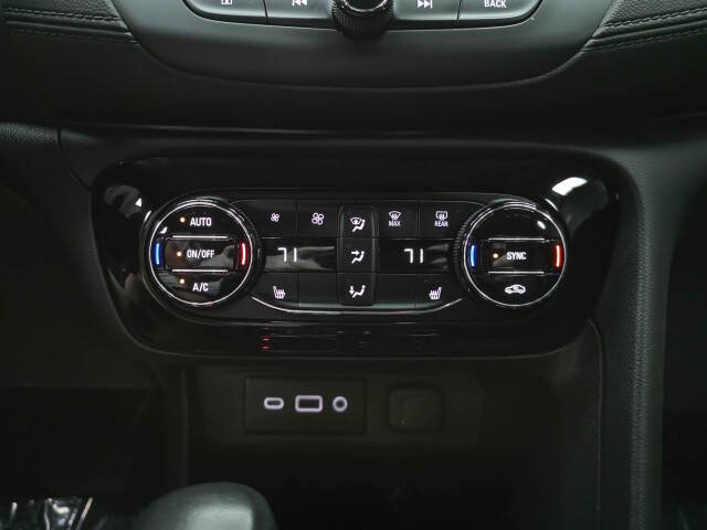 2022 Buick Encore GX Essence