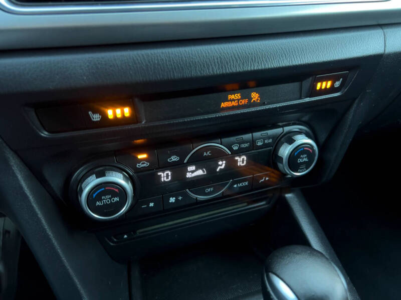 2014 Mazda MAZDA3 s Touring