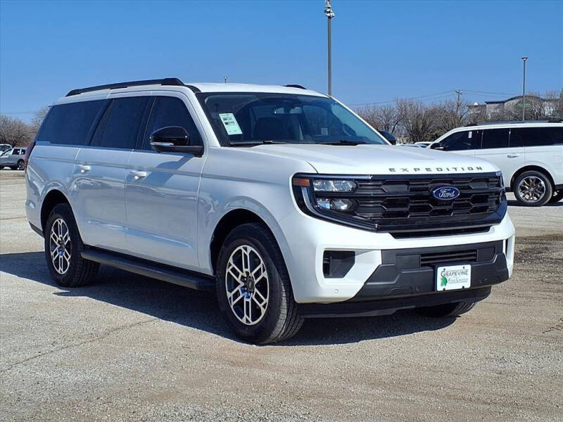 2026 Ford Expedition MAX Active