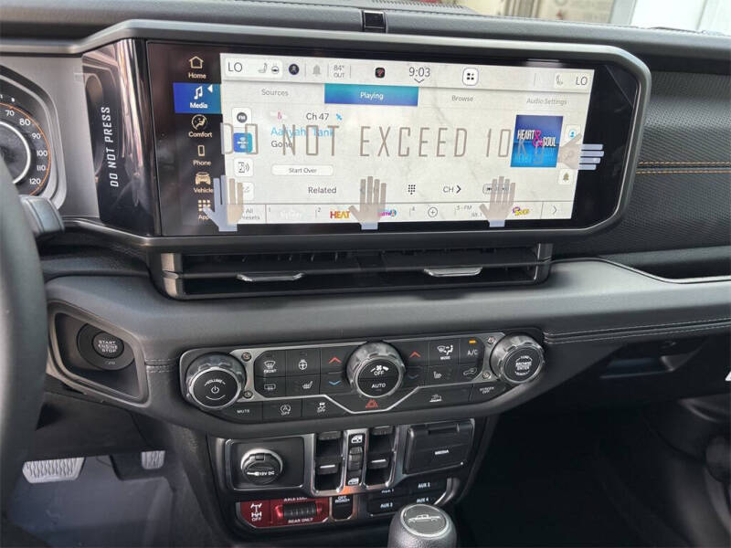 2025 Jeep Gladiator Mojave