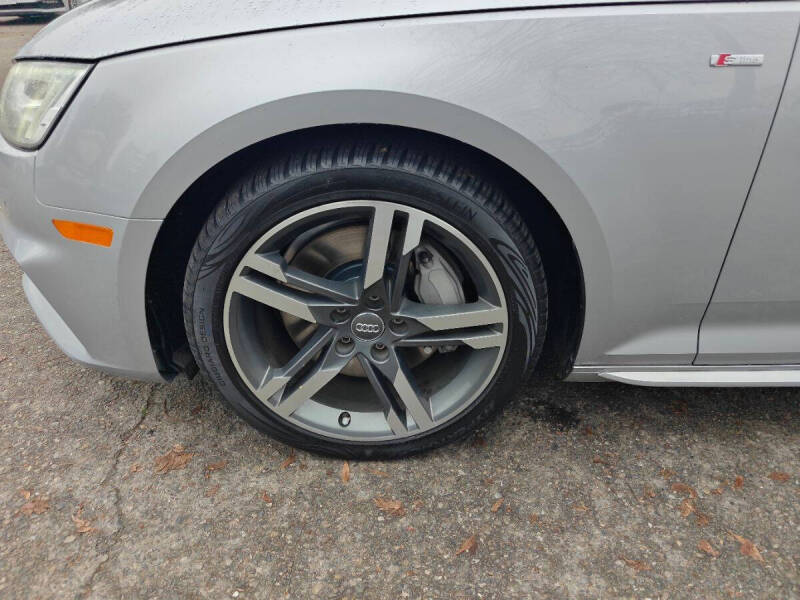 2017 Audi A4 2.0T quattro Premium Plus