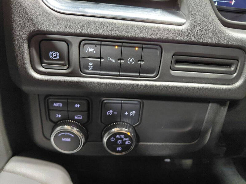 2024 GMC Yukon SLE
