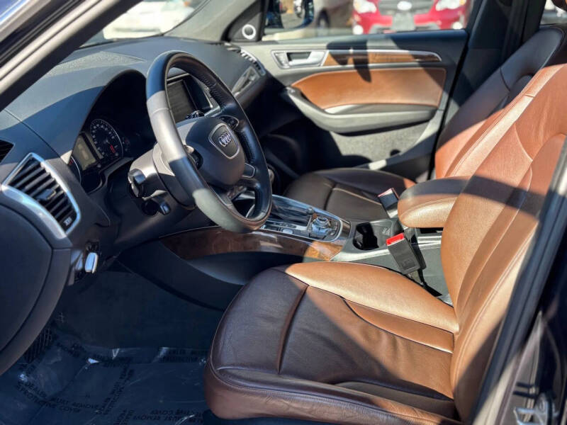 2016 Audi Q5 2.0T quattro Premium Plus