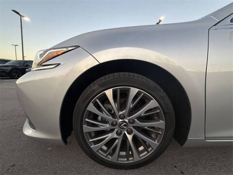 2021 Lexus ES 350