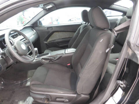2011 Ford Mustang V6