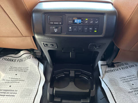 2018 Toyota Sequoia Platinum