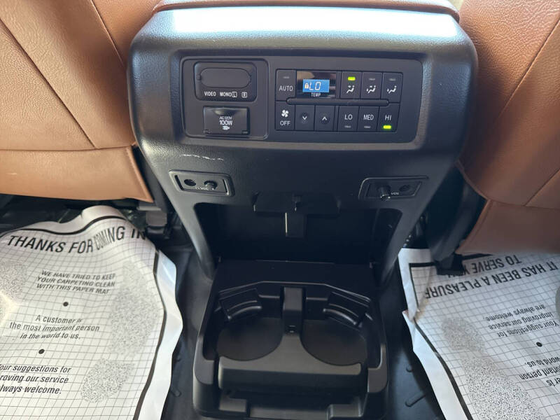 2018 Toyota Sequoia Platinum