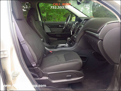 2015 GMC Acadia SLE-2