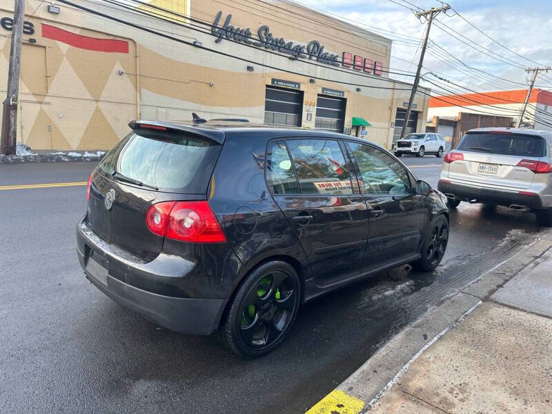 2005 Nissan Pathfinder SE