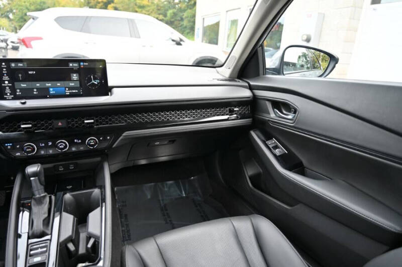 2024 Honda Accord Hybrid Touring