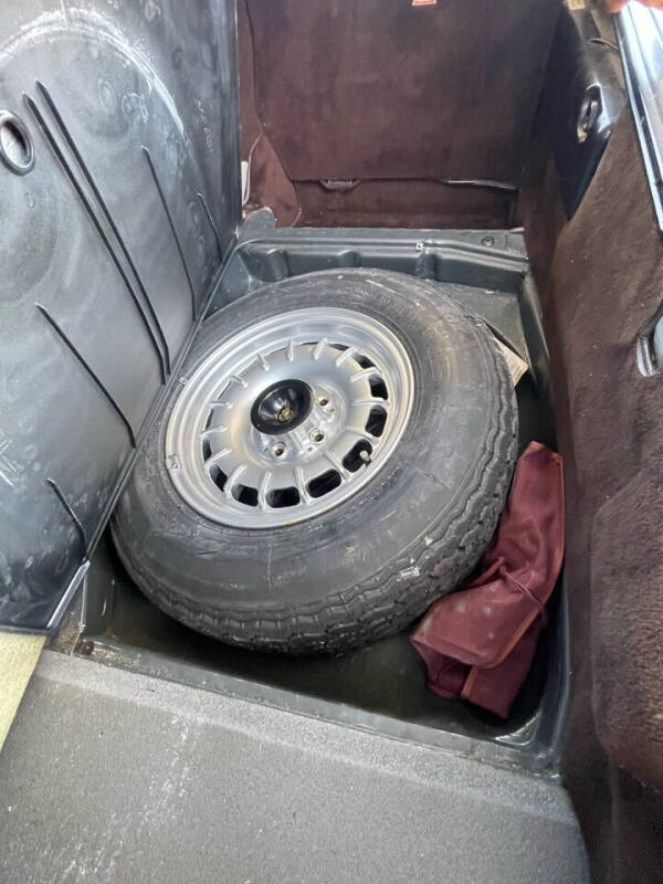 1985 Mercedes-Benz 380-Class 380 SL