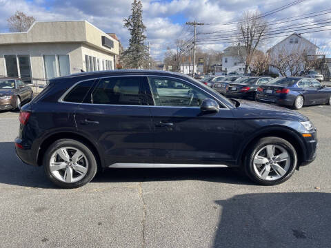 2019 Audi Q5 quattro Premium 45 TFSI