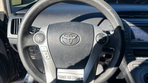 2015 Toyota Prius Three