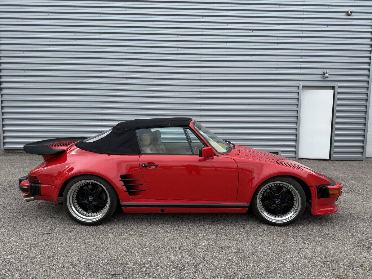 1985 Porsche 930 2